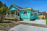 Historic Coastal Morehead City 'Mermaid Cottage' Hotels Santiago