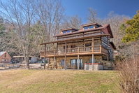 Historic Derby Cabin with Hot Tub  Ohio River Views Tourism Bookings