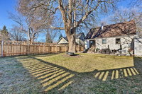 Historic Home with Patio - 22 Miles to Boise Hotels Santiago