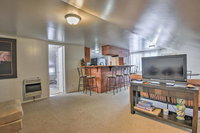 Historic House Near Elk Mountain Skiing  Hiking USA Accommodation