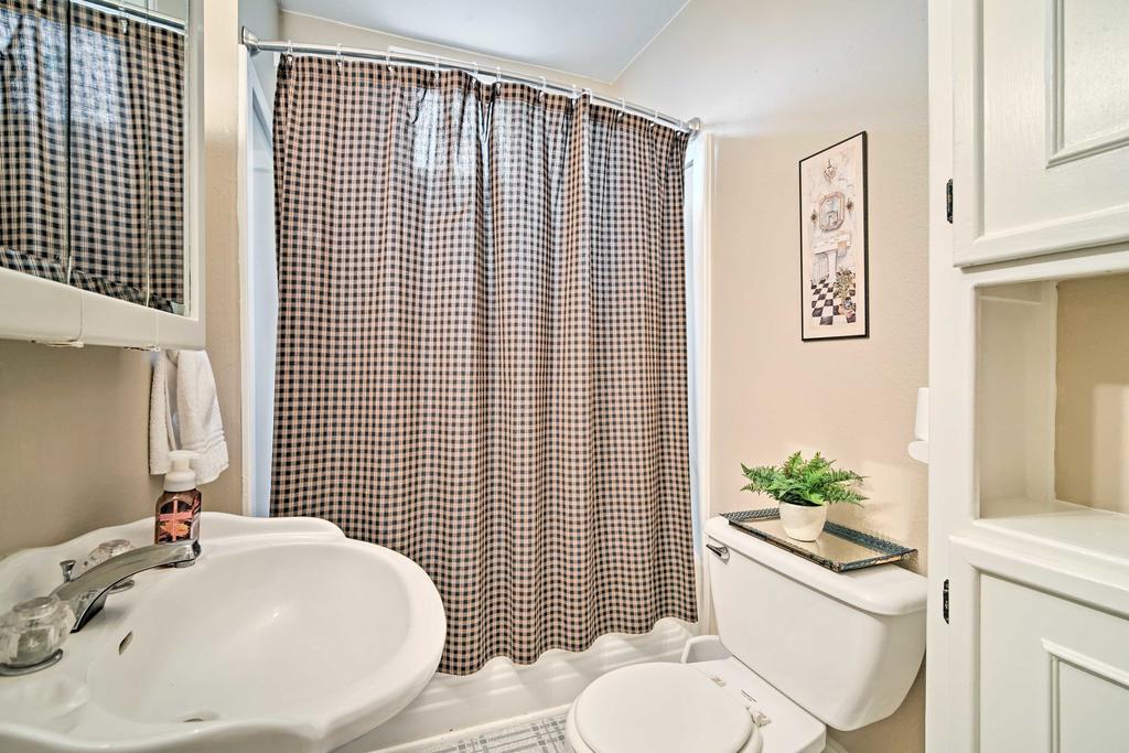 Historic Jefferson Cottage By City Park And Downtown - thumb 0