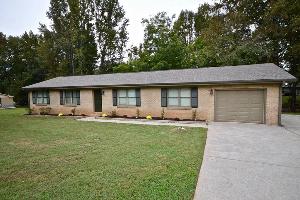 Historic Marietta Newly Renovated Entire House Ld - thumb 2