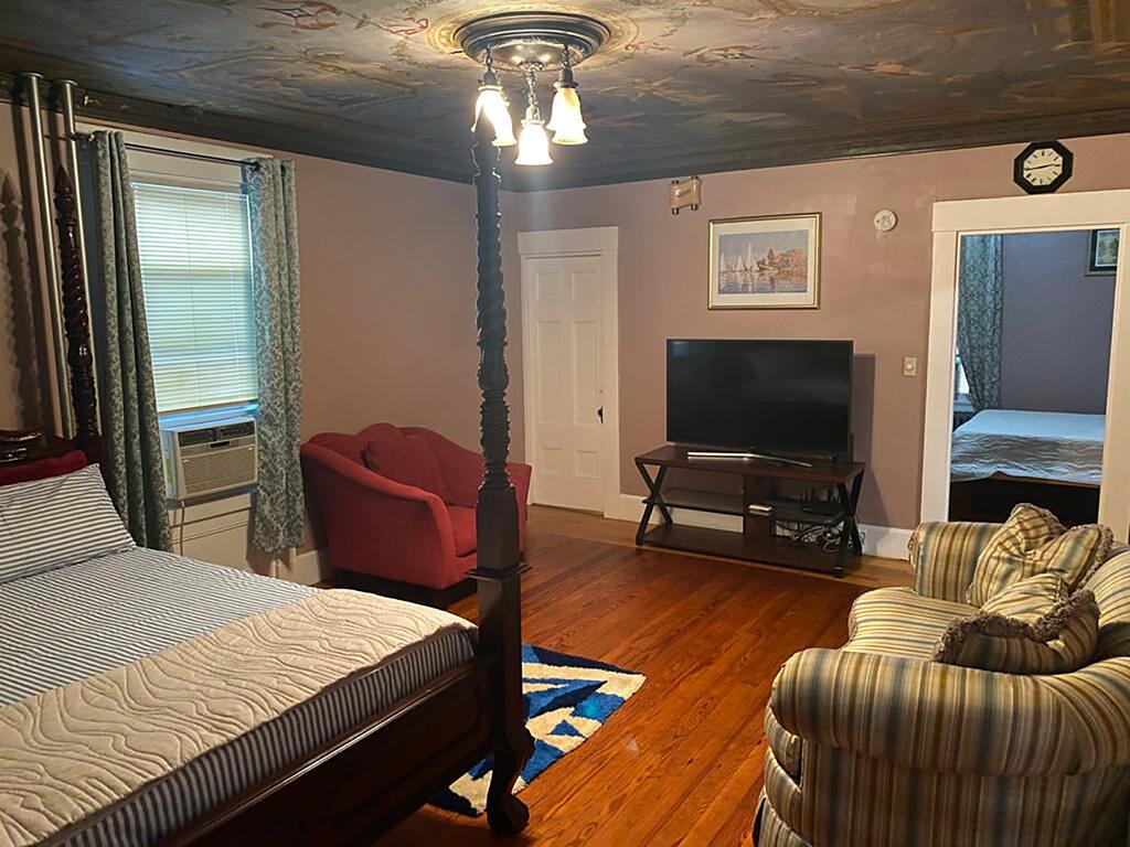 Historic Spacious House - thumb 1