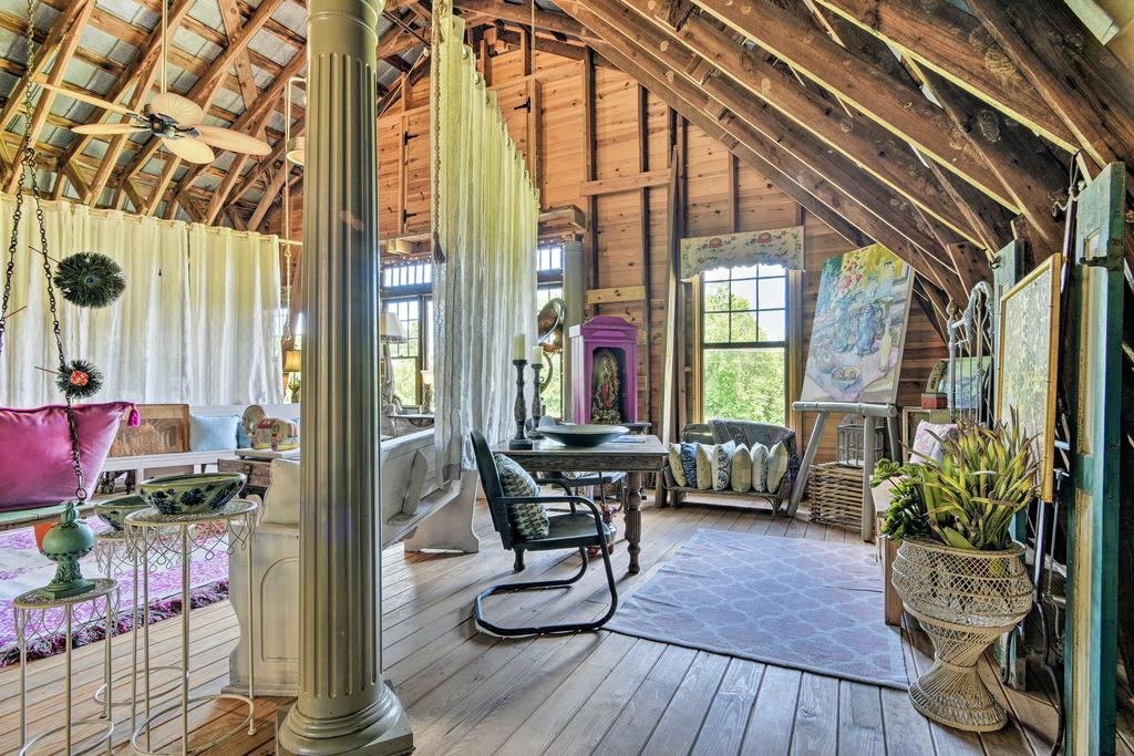 Historic Winston-Salem Guest Barn On Farm! - thumb 3