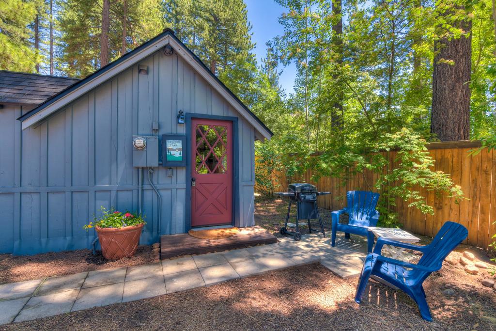 Hole In One Cabin - thumb 0