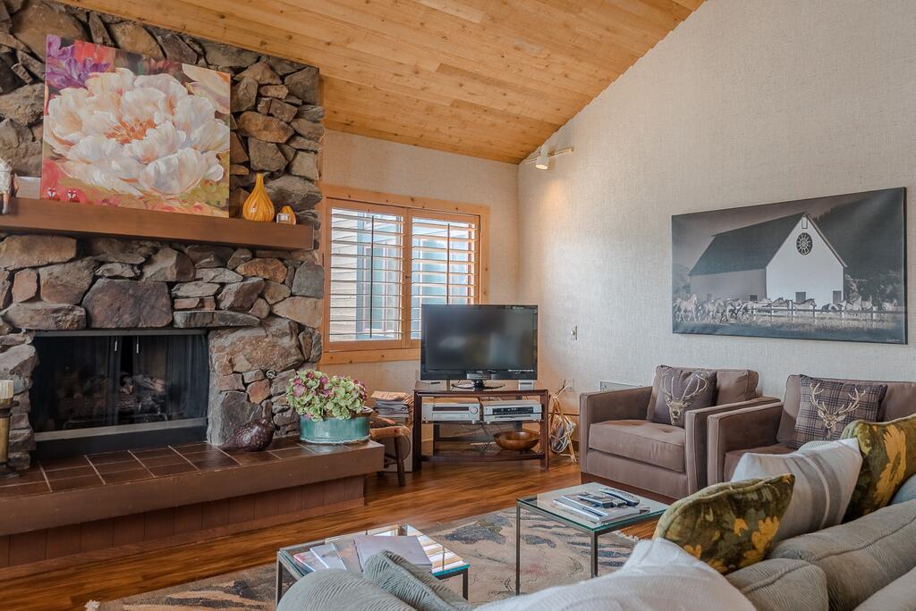 Holiday Home Near Bald Mountain In Sun Valley - thumb 1