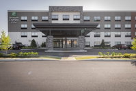 Holiday Inn Express  Suites - Boston South - Randolph Tourism Bookings