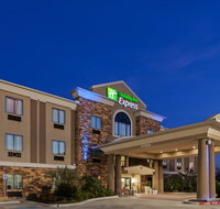 Holiday Inn Express  Suites Cleveland - USA Accommodation