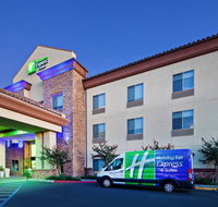 Holiday Inn Express & Suites Clovis Fresno Area - Tourism Bookings