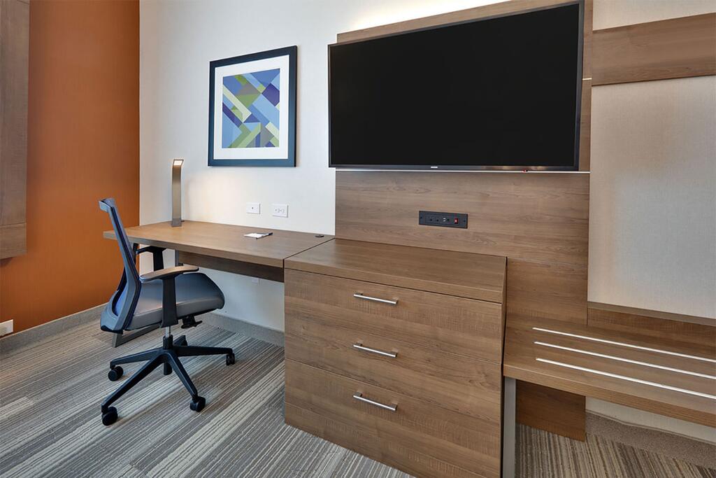 Holiday Inn Express & Suites Plano East - Richardson - thumb 1