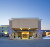 Holiday Inn Express Hotel  Suites Lexington - Tourism Bookings