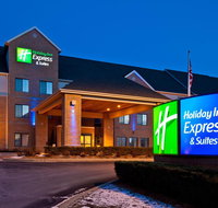 Holiday Inn Express Hotel  Suites Pleasant Prairie-Kenosha - USA Accommodation