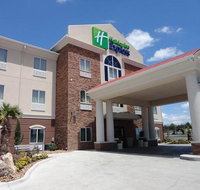 Holiday Inn Express Kenedy - USA Accommodation