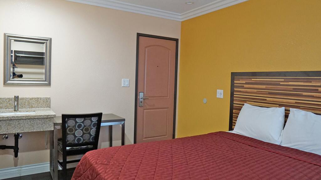 Holly Crest Hotel - Los Angeles, LAX Airport - thumb 0