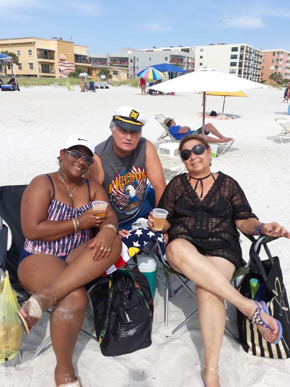 Hollywood Beach Suites And Hotel - thumb 0