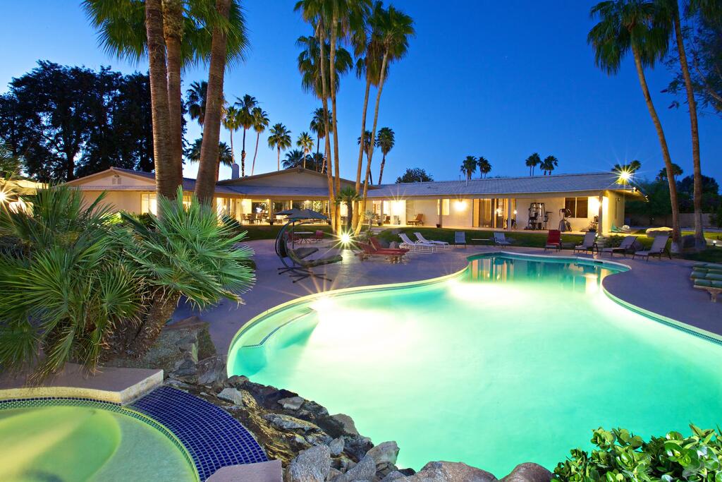 Hollywood Celebrity Estate - thumb 3