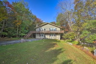 Home w/ Lake Access - 3.4 Mi to Lake Harmony Tourism Bookings
