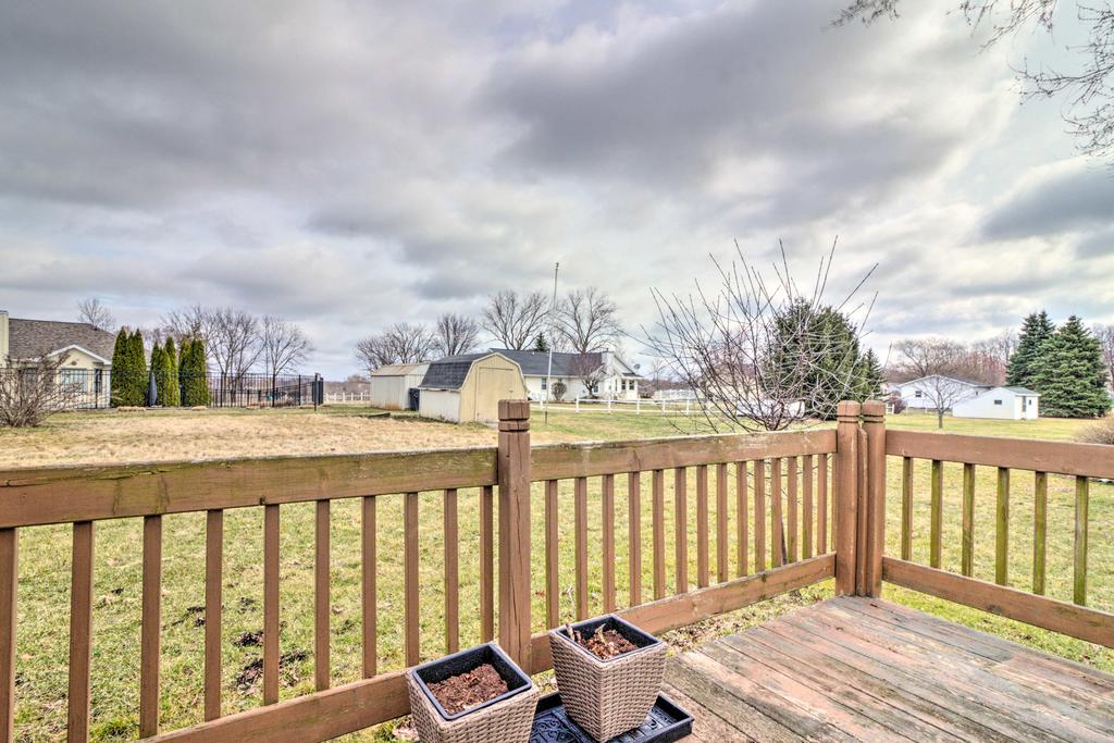 Home With Bar - Mins To Olcott Lake And Wineries! - thumb 3