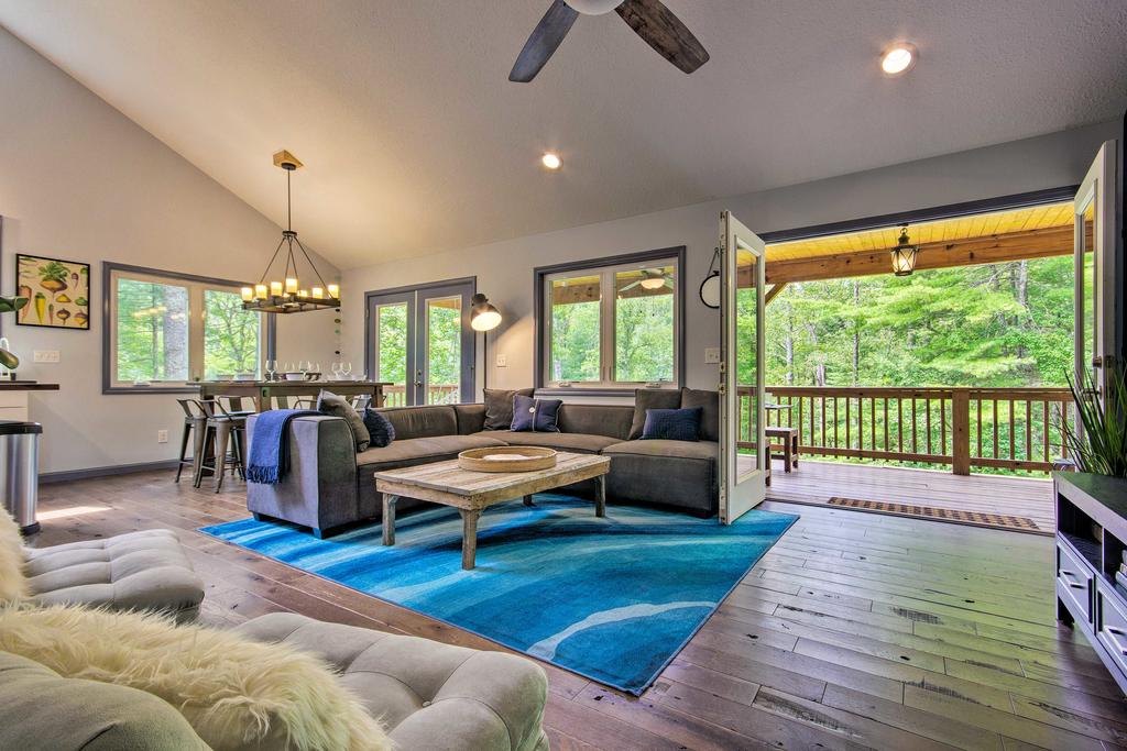 Home With Deck, Swings, Game Rm-8Mi To Asheville - thumb 3