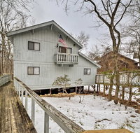 Home with Massanutten Resort Amenities - Near Skiing - USA Accommodation