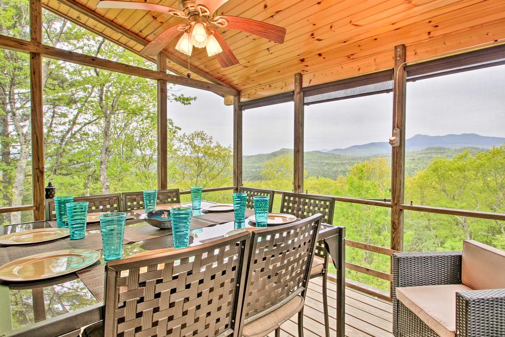 Home With Sunroom - 10-Min Walk To Boulder Beach - thumb 1