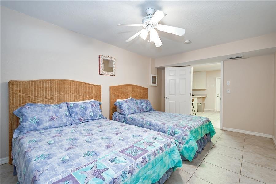 Homes-240 Wheeler - thumb 1