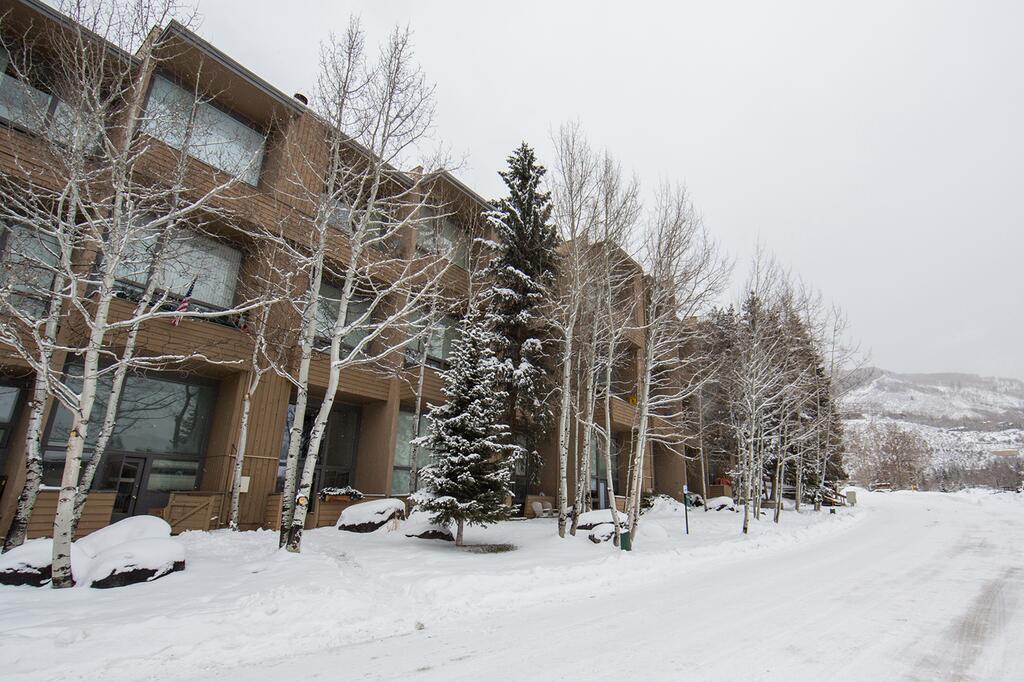 Homestake Condos - thumb 1