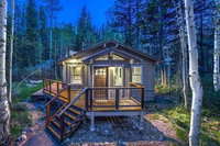 Homewood Cabin Among the Pines Hotels Santiago