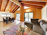 Homewood Lagoon 5790 Cabin Hotels Santiago