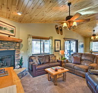 Honeybear Hollow Romantic Getaway Cabin in Forest - Tourism Bookings