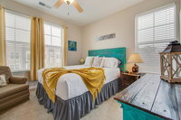 HOT LOCATION in PARK CIRCLE KING SUITE RESORT POOL GYM FIRE PIT CABANA BAR MASSAGE CHAIRS B 9310 Tourism Bookings