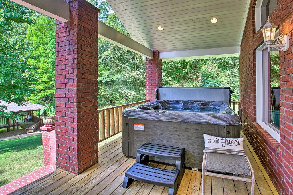 Hot Springs Area Home With Dock On Lake Hamilton - thumb 2