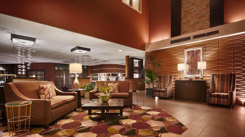Hotel D'Lins Ontario Airport - thumb 0