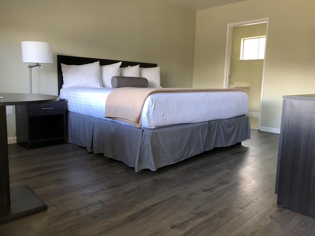 Hotel Elevation - thumb 3