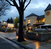 Hotel Strata - Tourism Bookings