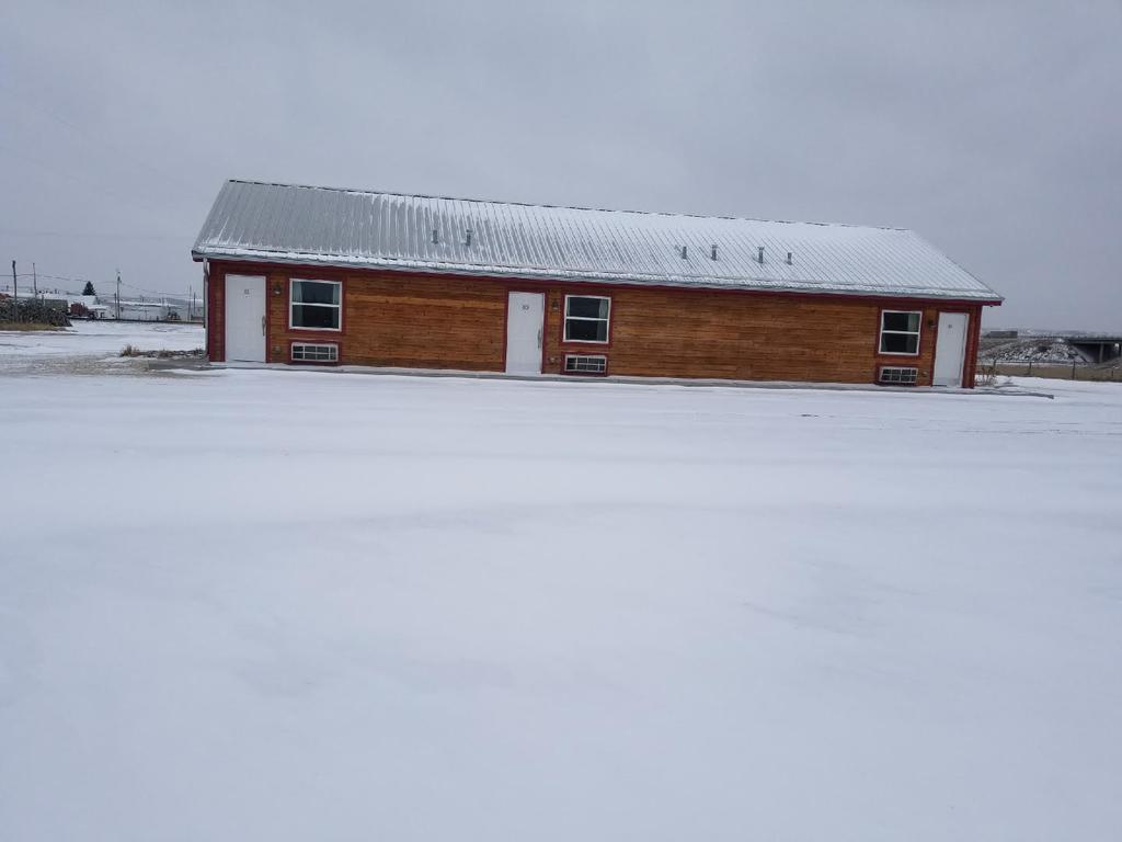 Howard's Motel - thumb 2