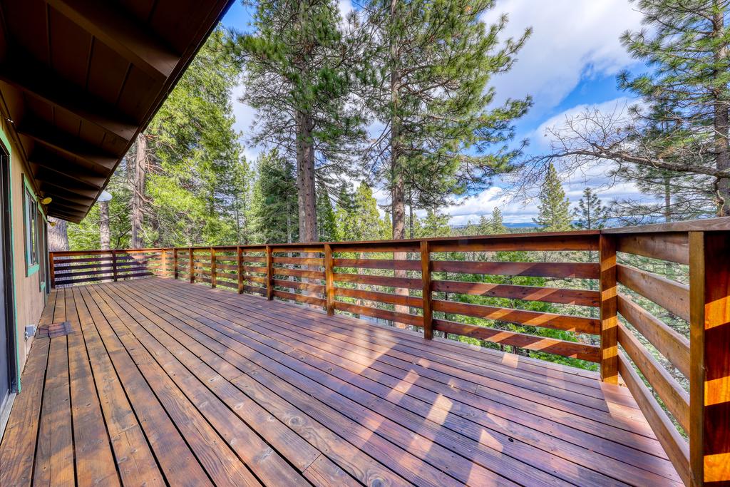 Huckleberry Hideaway - thumb 0