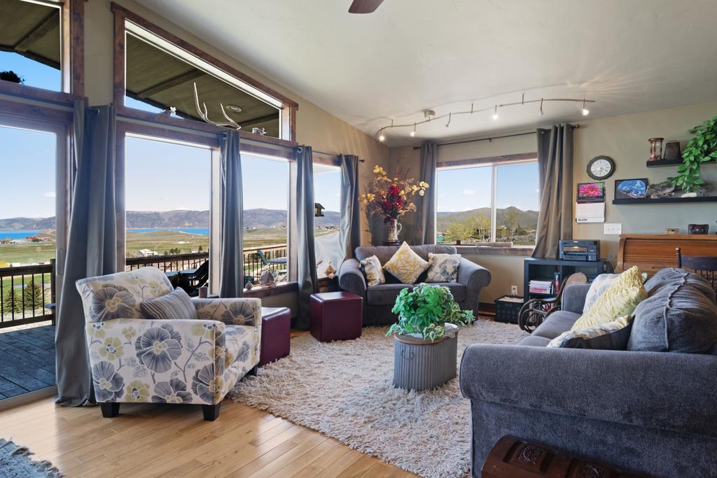 Hummingbird Haven - thumb 2