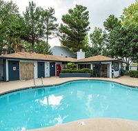 HW117 Highland Woods Sierra Vista Modern Studio - Tourism Bookings