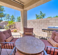 Immaculate Chandler House with Outdoor Living Space! - Students Accommodation