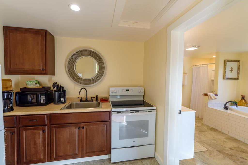 Inn At Buckhorn Cove - thumb 2