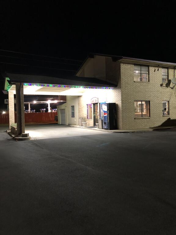 Inn At Mexia - thumb 2