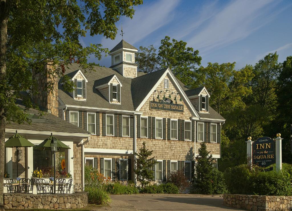 Inn On The Square - thumb 2