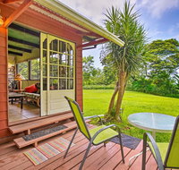 Intimate Garden Bungalow Mins to Two Step Beach - Accommodation China