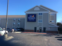 InTown Suites Extended Stay Chicago IL - Elk Grove Tourism Bookings