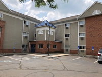 InTown Suites Extended Stay Cincinnati OH Tourism Bookings