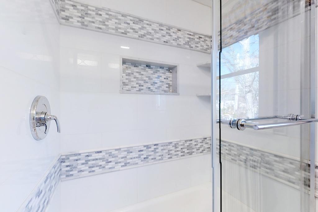 Island Breeze - thumb 1