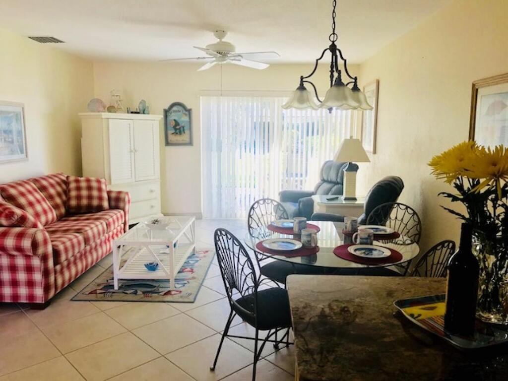 Jamaica Royale 039 Updated And Close To The Pool! - thumb 2