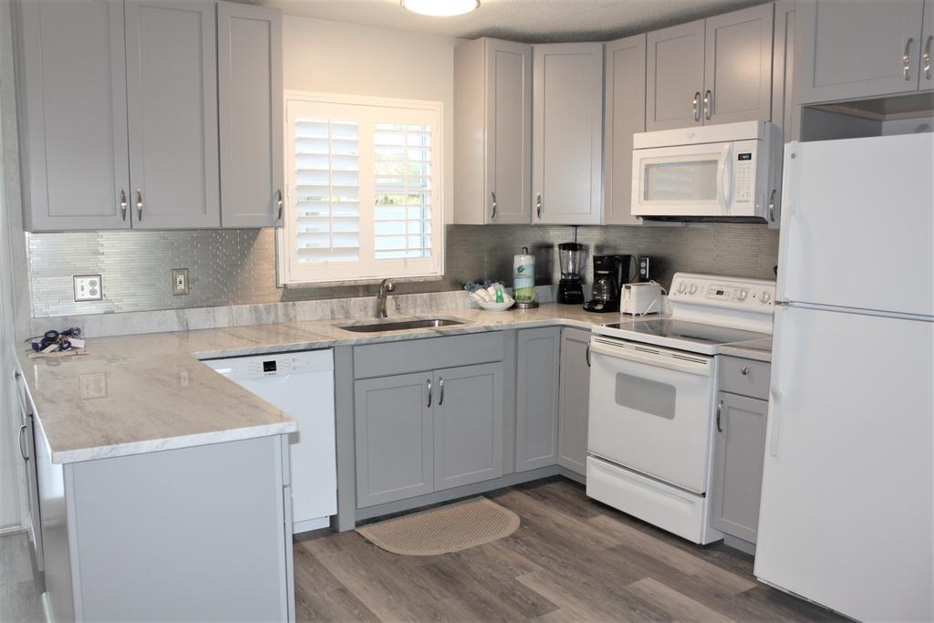 Jamaica Royale 042 Awesomely Updated! - thumb 0