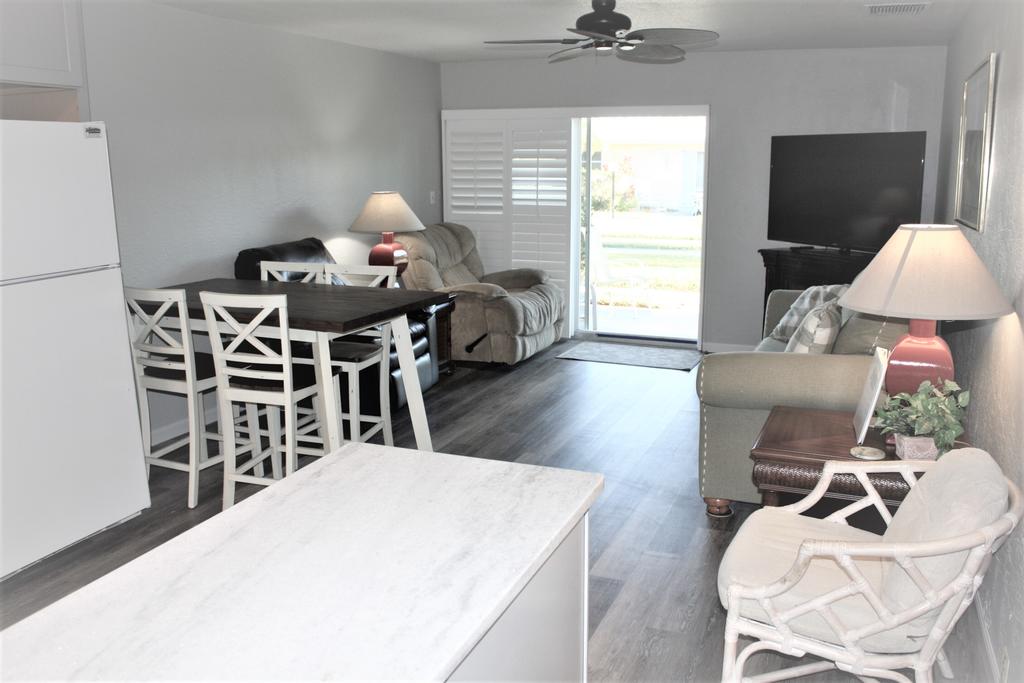 Jamaica Royale 042 Awesomely Updated! - thumb 1